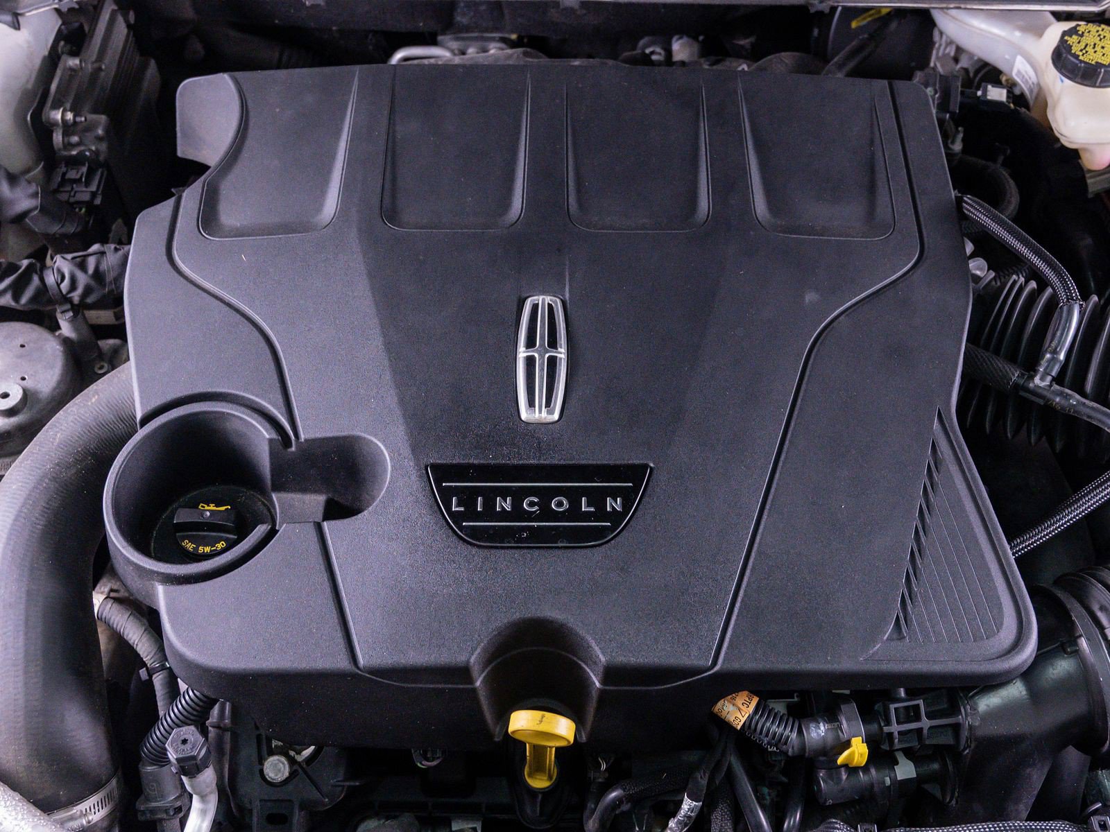 Used 2017 Lincoln Continental Reserve AWD/4WD image 7