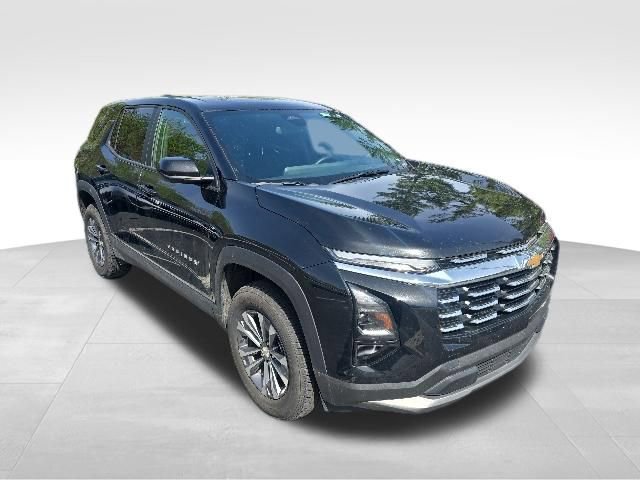 Used 2025 Chevrolet Equinox LT AWD/4WD image 9