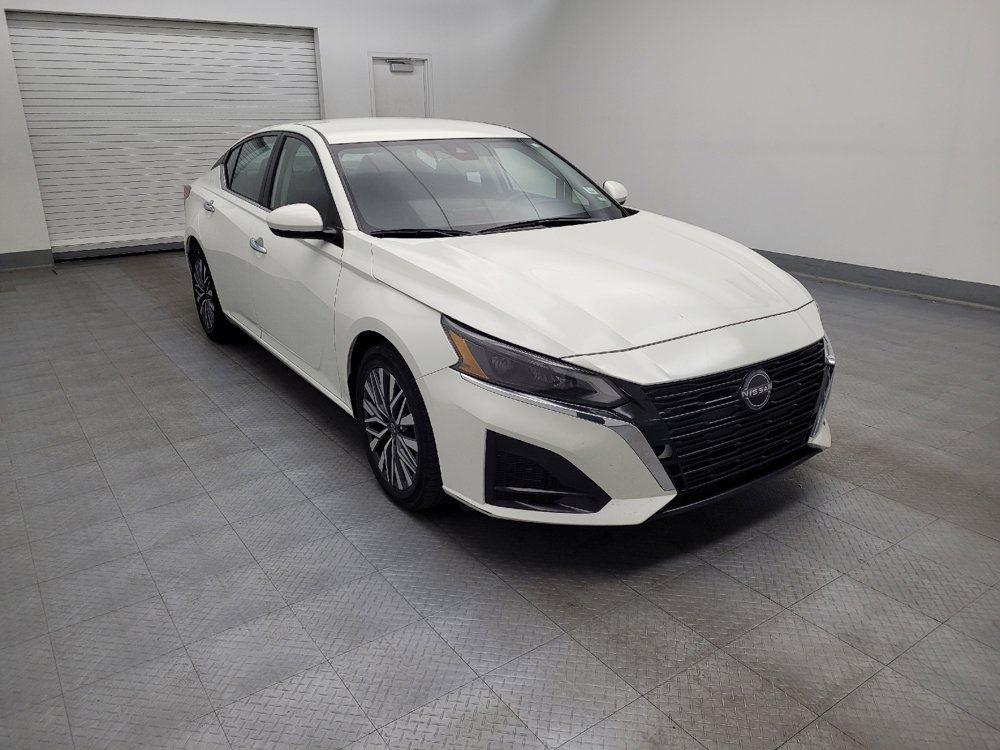 Used 2023 Nissan Altima 2.5 SV image 13