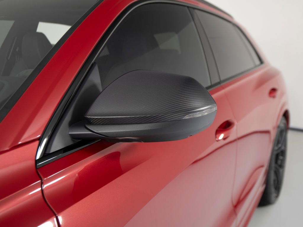 Used 2025 Audi RS Q8 performance image 39