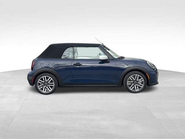 New 2026 MINI Cooper S image 2