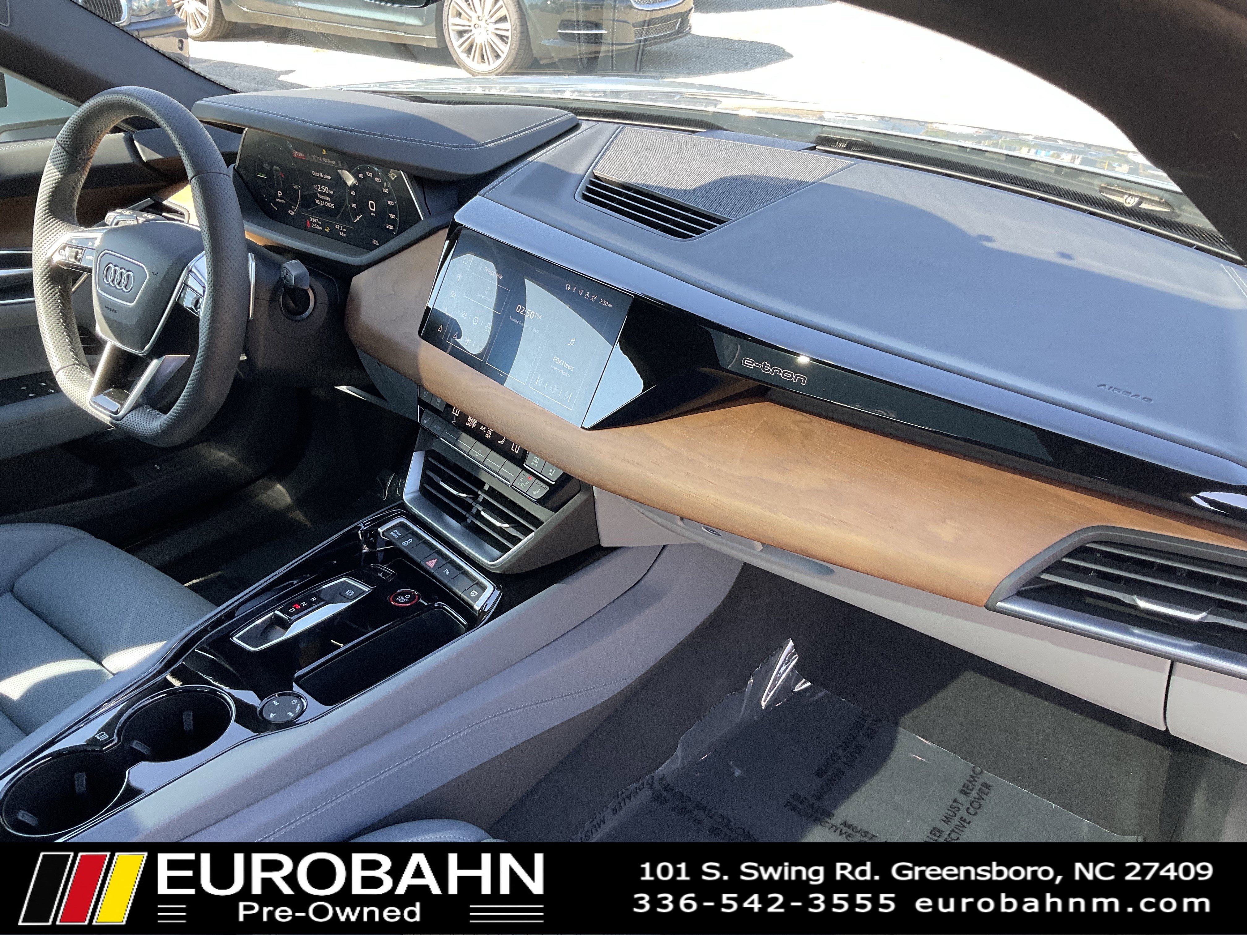 Used 2024 Audi e-tron GT Premium Plus image 21