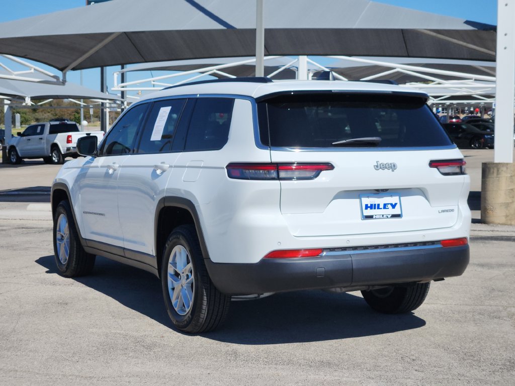 Used 2025 Jeep Grand Cherokee L Laredo RWD image 8
