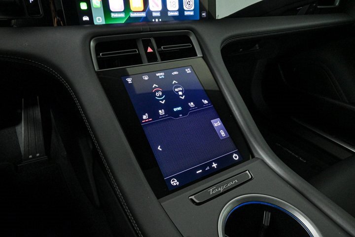 New 2025 Porsche Taycan image 17