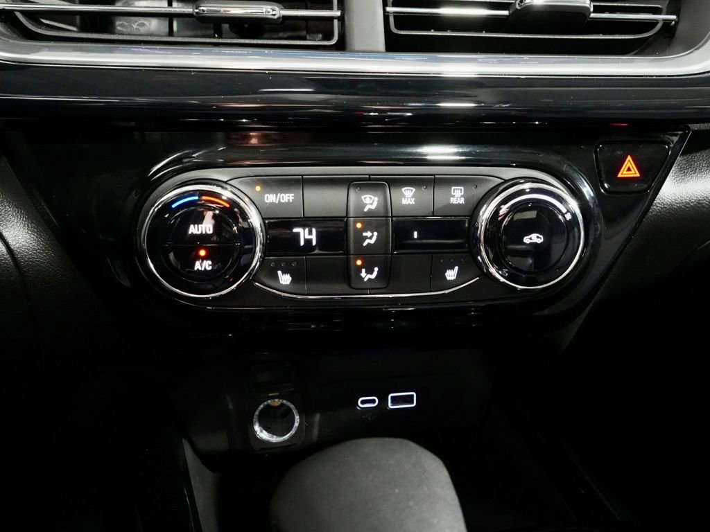 Used 2024 Chevrolet Trax ACTIV w/ Sunroof Package image 20