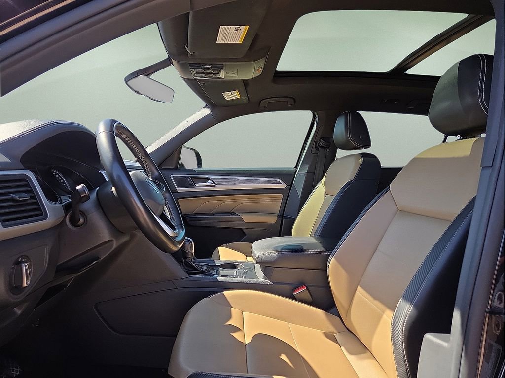 Used 2021 Volkswagen Atlas Cross Sport SE image 21