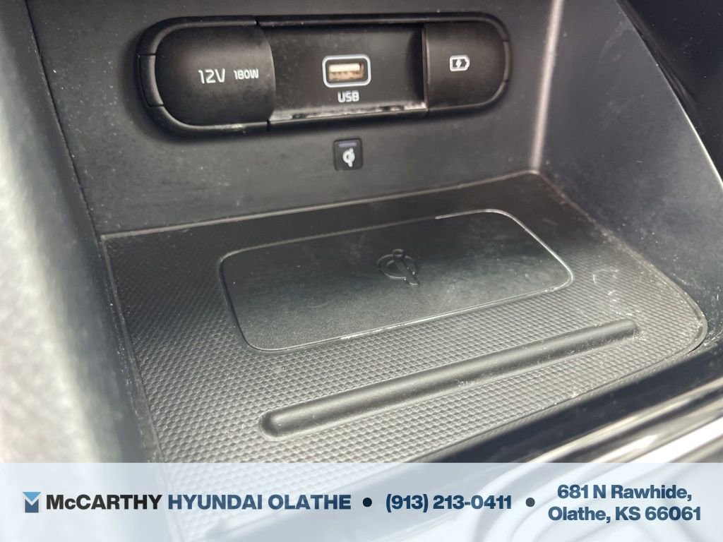 Used 2020 Kia Niro EX Premium image 29