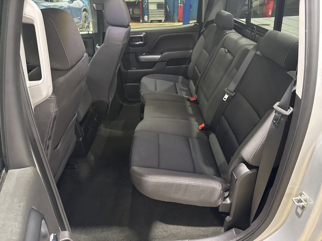 Used 2018 Chevrolet Silverado 1500 LT w/ All Star Edition image 28