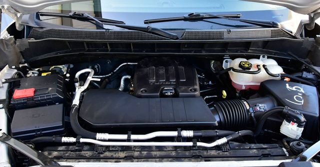 Used 2022 Chevrolet Silverado 1500 Custom Trail Boss w/ LPO, Dark Essentials Package AWD/4WD image 28