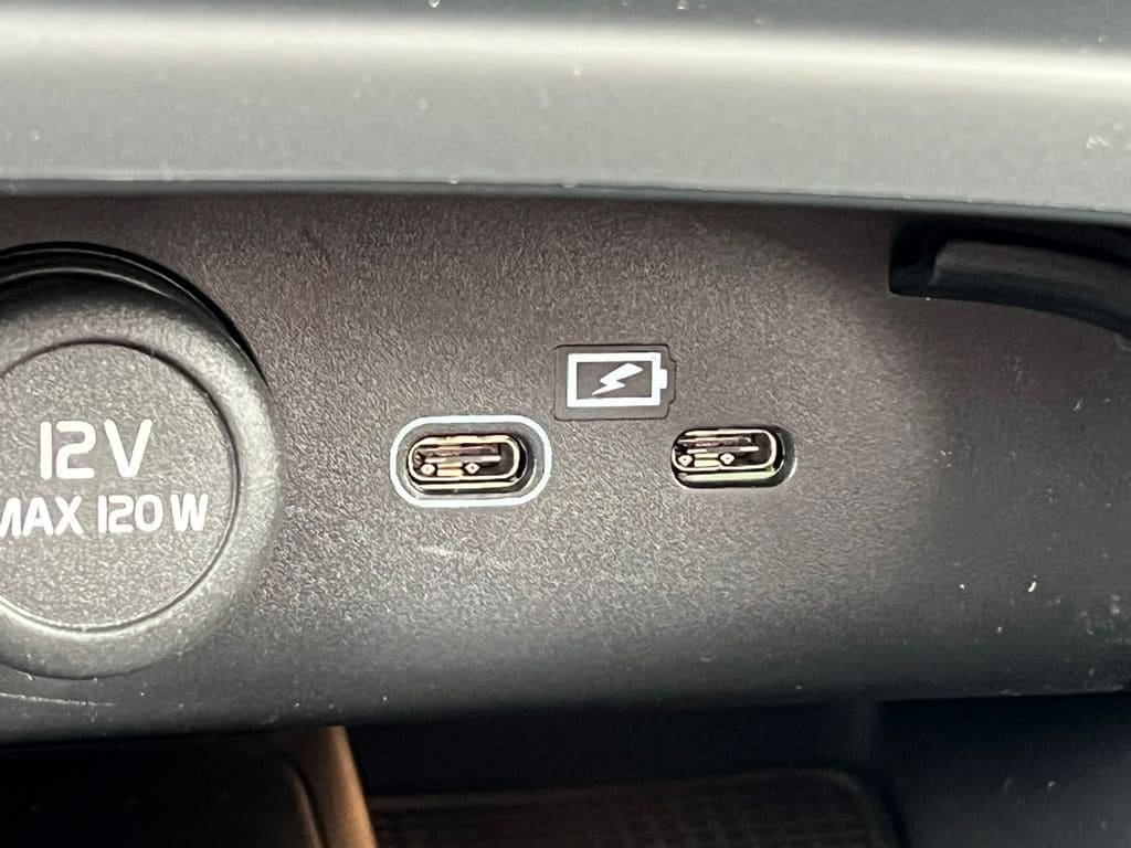 New 2026 Volvo XC40 B5 Ultra w/ Climate Package AWD/4WD image 28
