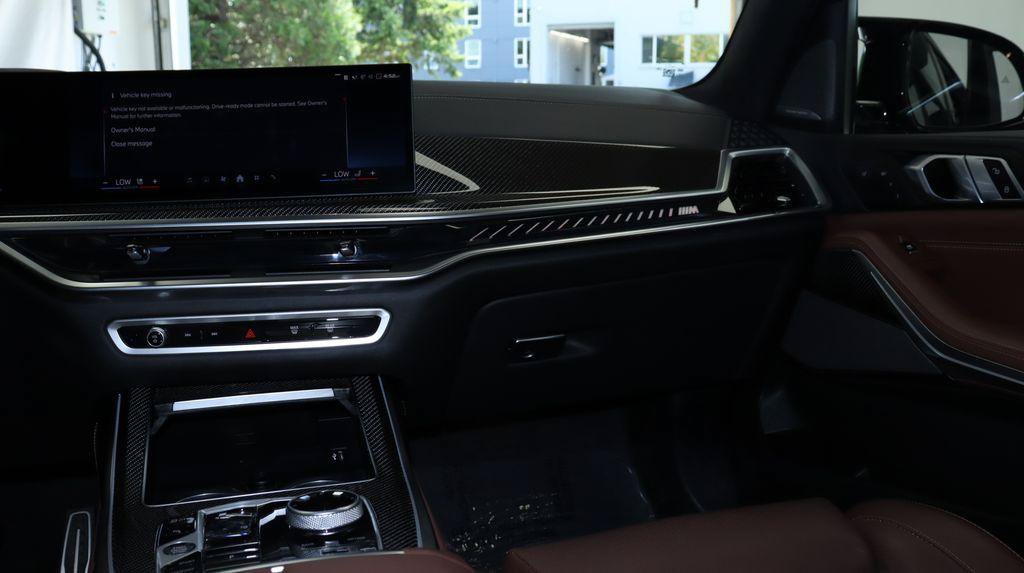 Used 2026 BMW X7 M60i AWD/4WD image 25