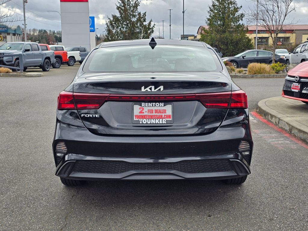 Used 2024 Kia Forte LXS image 24