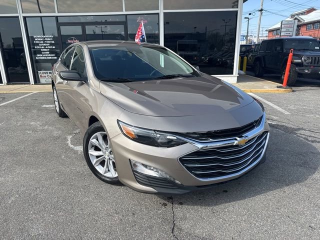 Used 2023 Chevrolet Malibu LT image 2