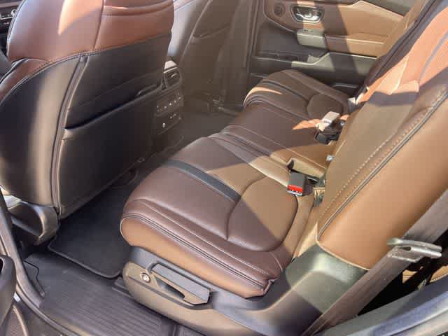 Certified 2025 Honda Pilot Elite image 33