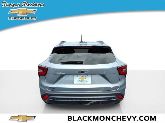 New 2026 Chevrolet Trax RS w/ Driver Confidence Package FWD image 4