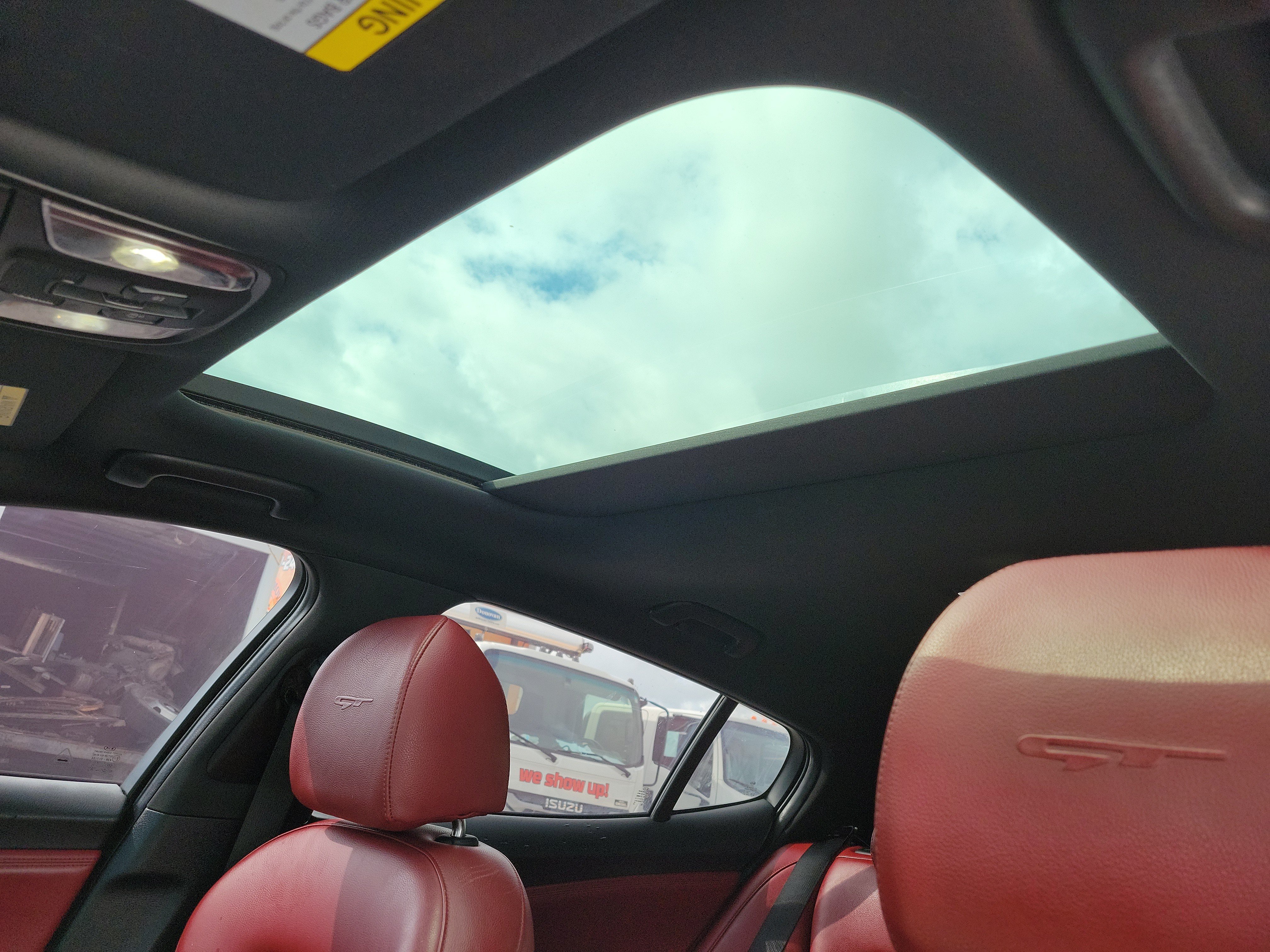 Used 2020 Kia Stinger GT1 RWD image 25