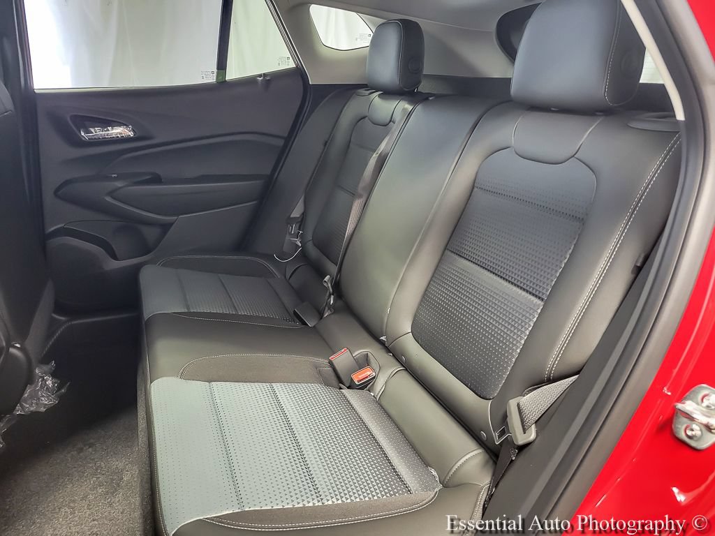 New 2026 Chevrolet Trax LT FWD image 9