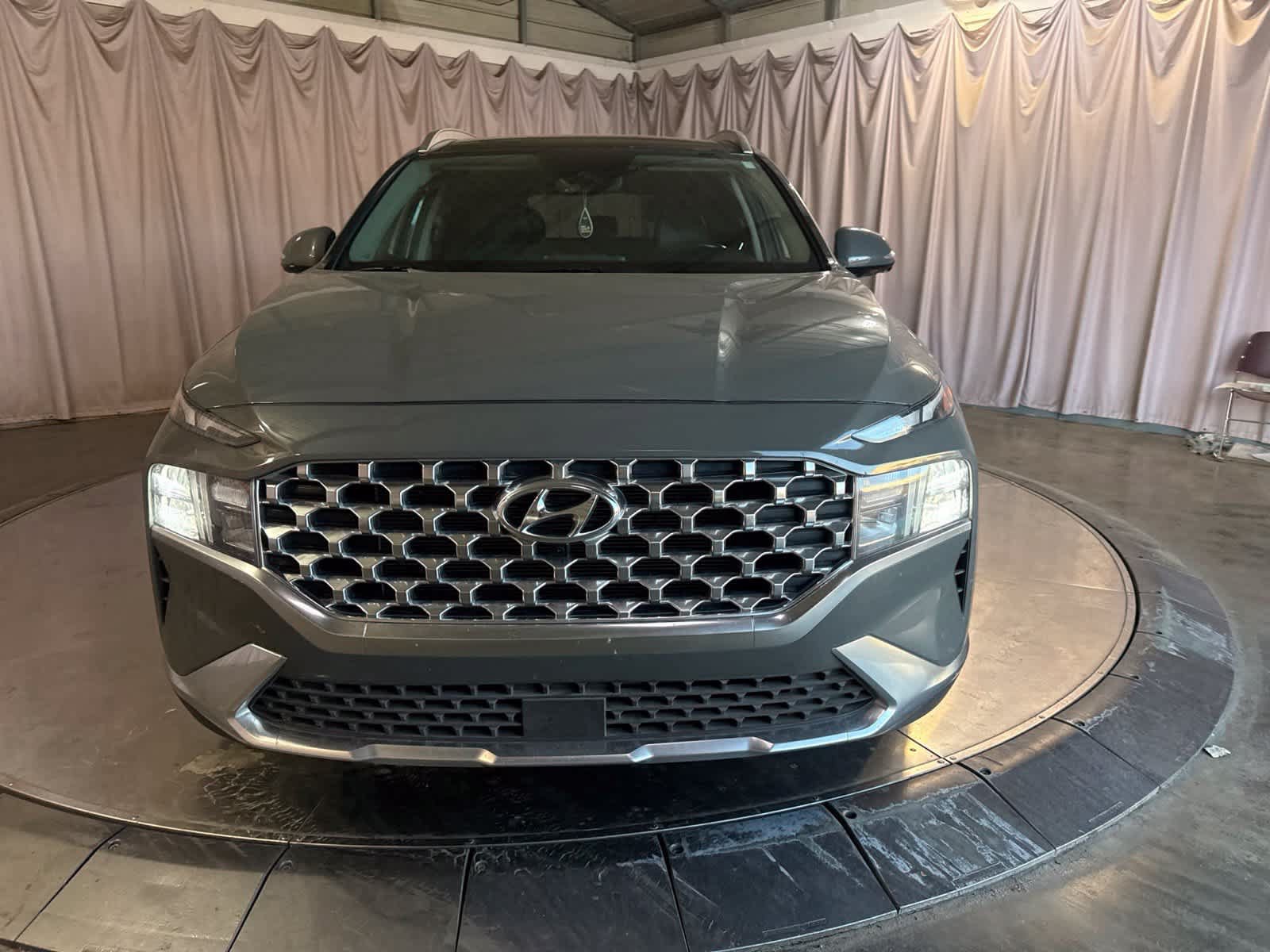 Certified 2023 Hyundai Santa Fe SEL w/ Premium Package AWD/4WD image 2