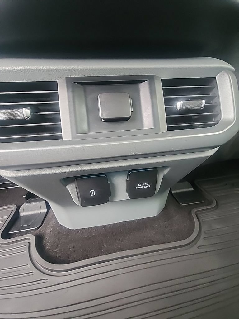 Used 2021 Ford F150 XLT w/ Equipment Group 302A High AWD/4WD image 18
