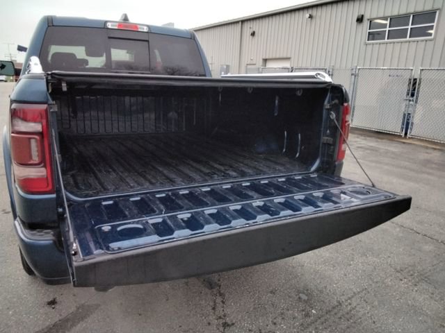 Used 2021 RAM 1500 Laramie w/ Sport Appearance Package AWD/4WD image 12