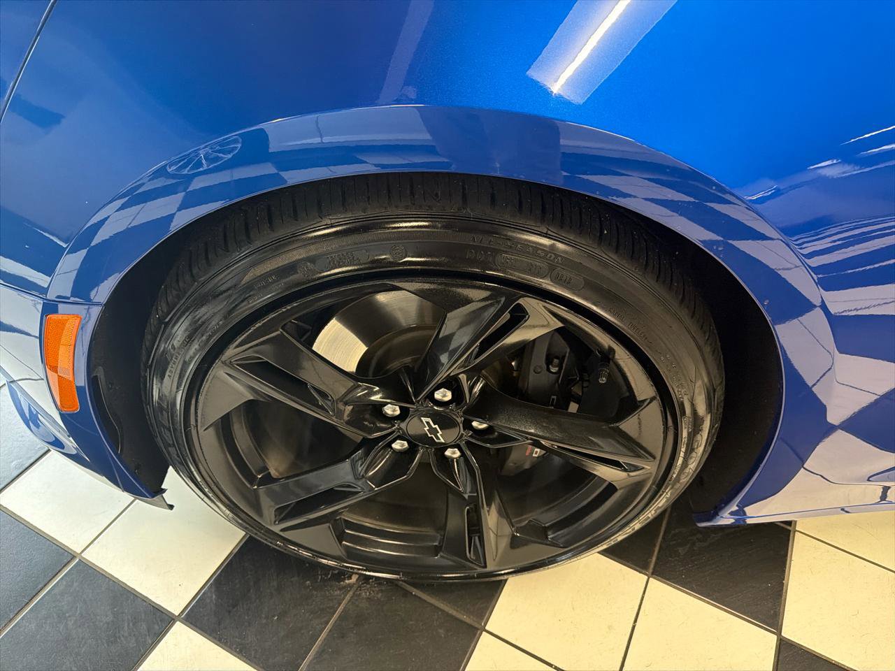 Used 2017 Chevrolet Camaro SS RWD image 11