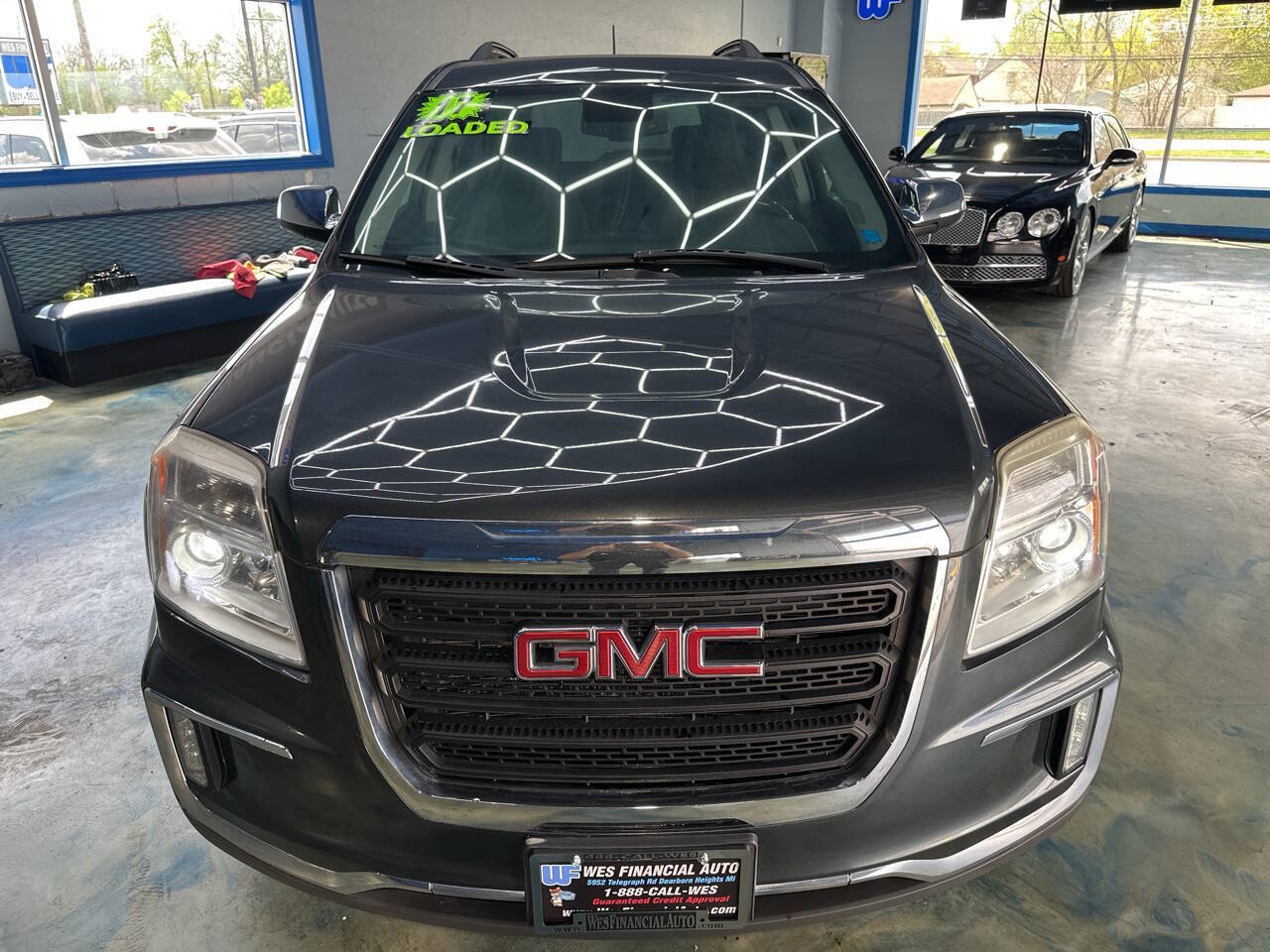 Used 2017 GMC Terrain SLE w/ Chrome Package FWD image 8