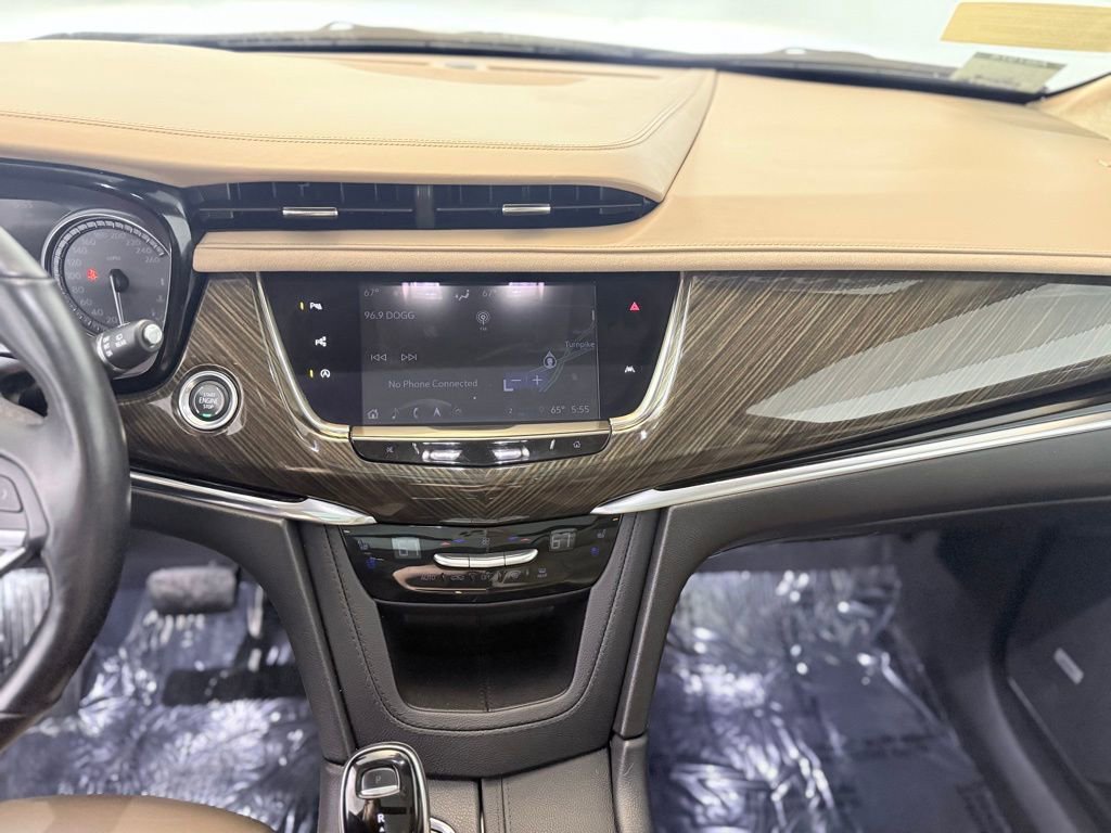 Used 2024 Cadillac XT6 Premium Luxury w/ Platinum Package image 12