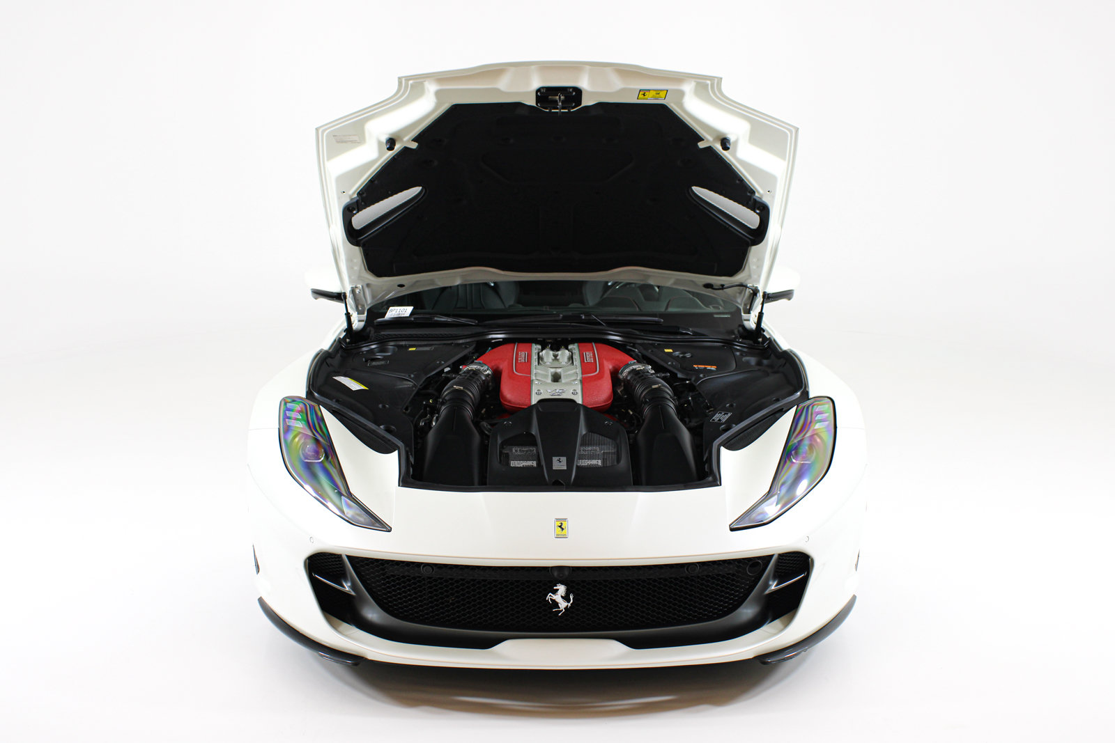 Used 2020 Ferrari 812 Superfast RWD image 63