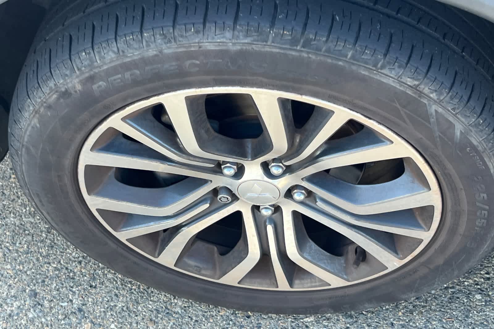 Used 2019 Mitsubishi Outlander Sport ES AWD/4WD image 21