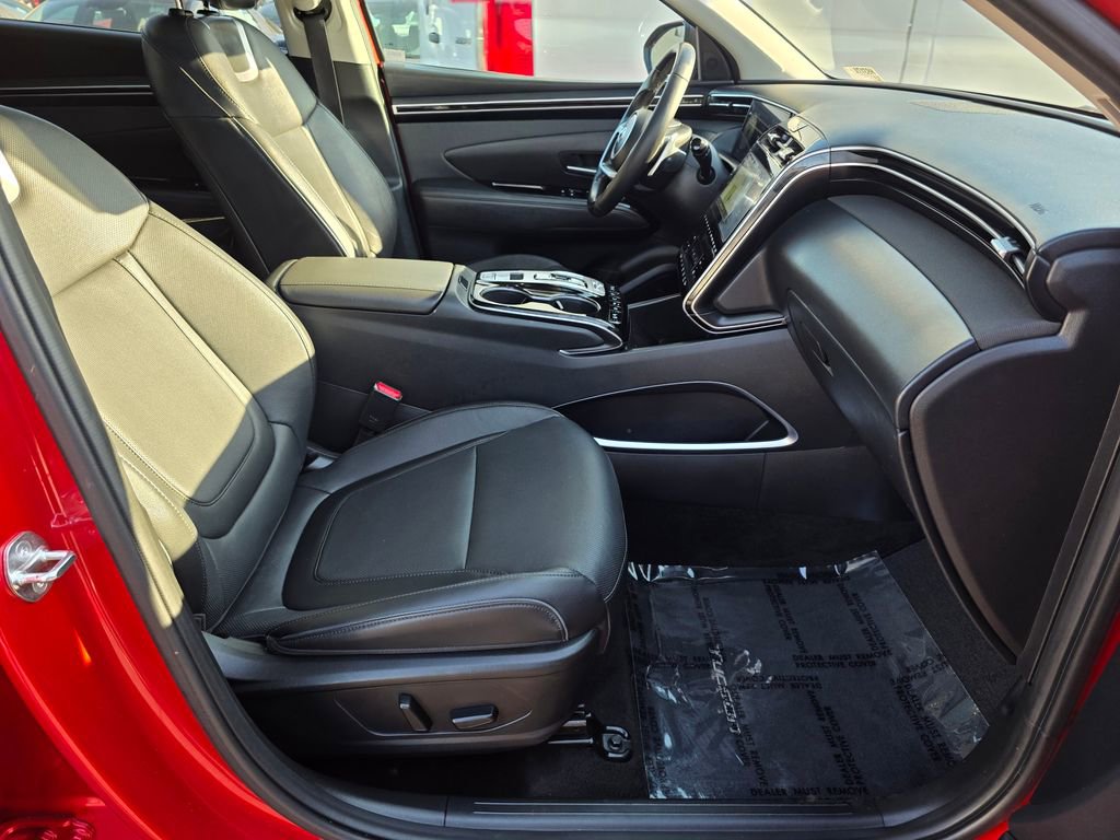 Certified 2023 Hyundai Tucson Limited AWD/4WD image 10