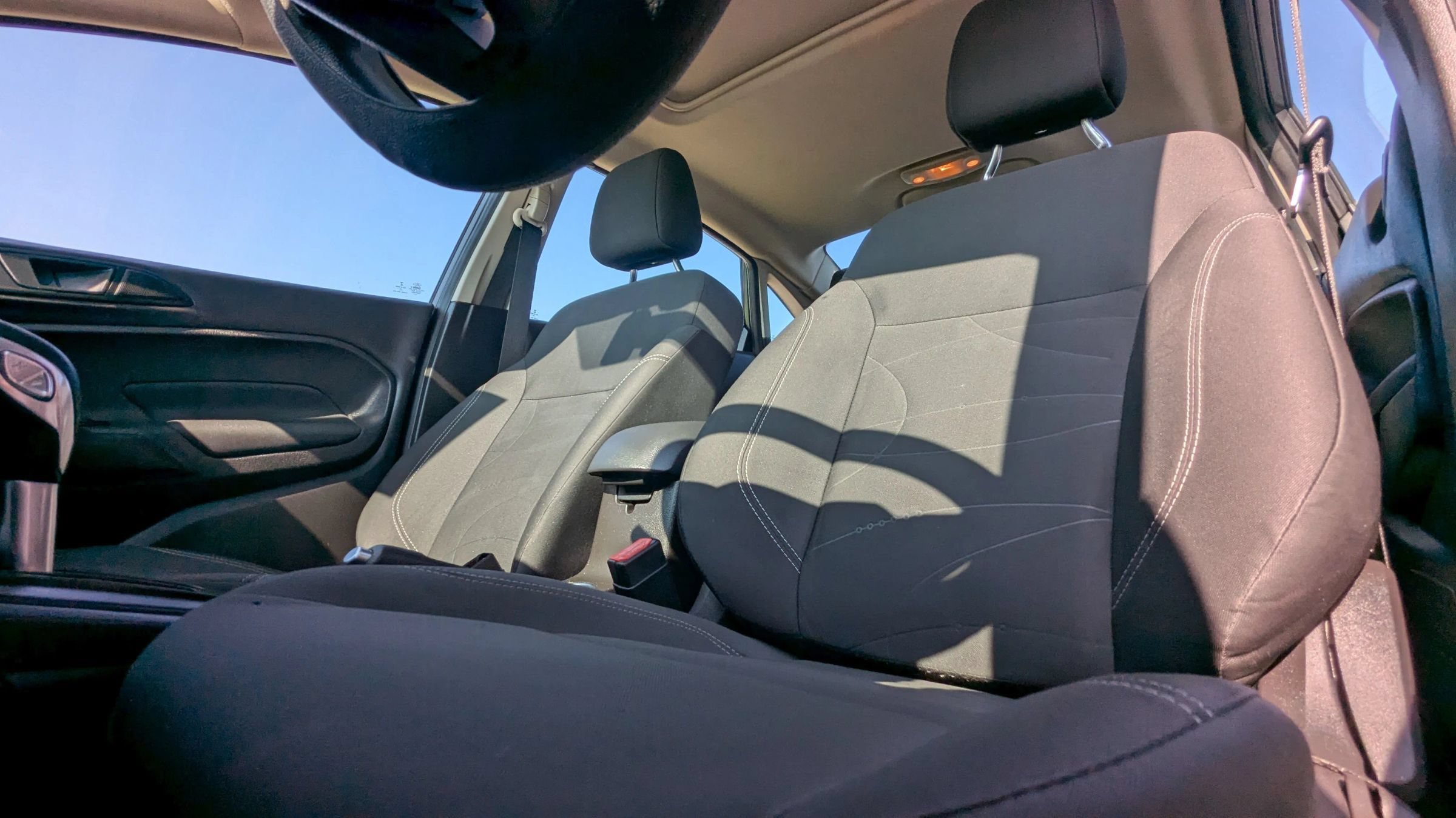 Used 2017 Ford Fiesta SE FWD image 9