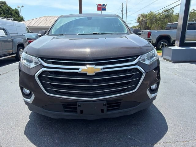 Used 2019 Chevrolet Traverse LT w/ LPO, Cargo Package AWD/4WD image 2