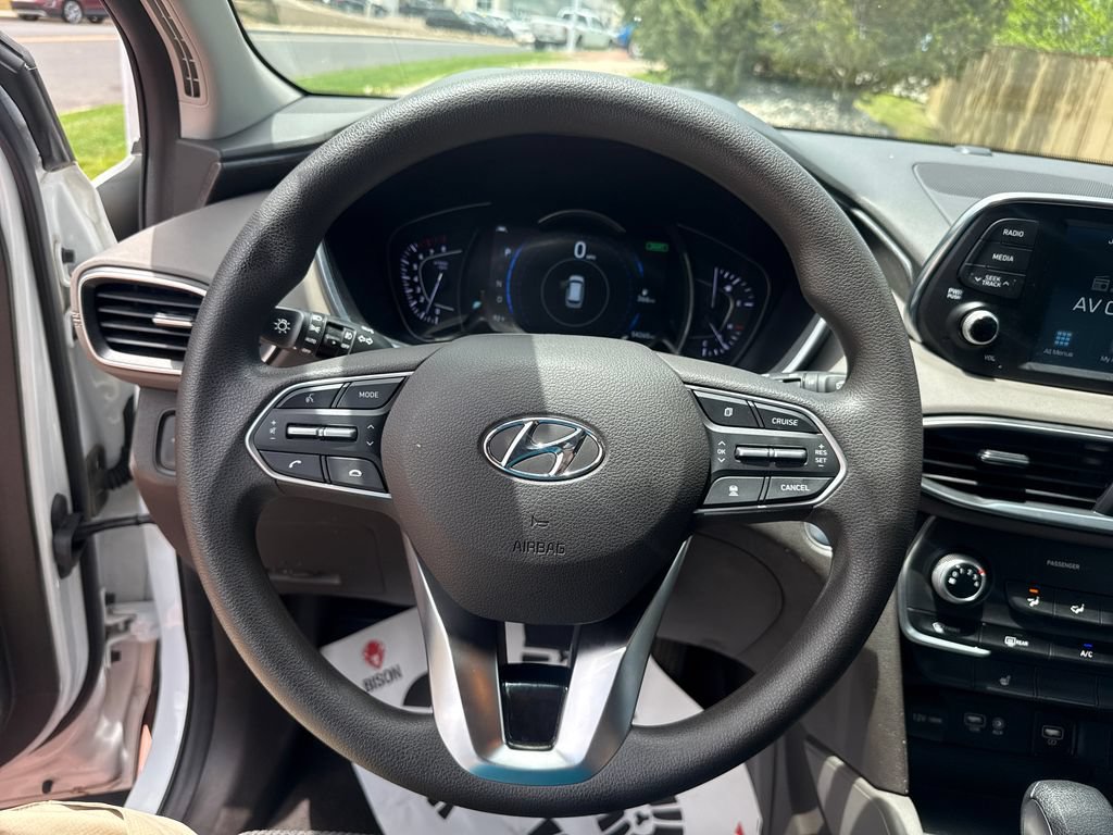 Used 2020 Hyundai Santa Fe SEL AWD/4WD image 15