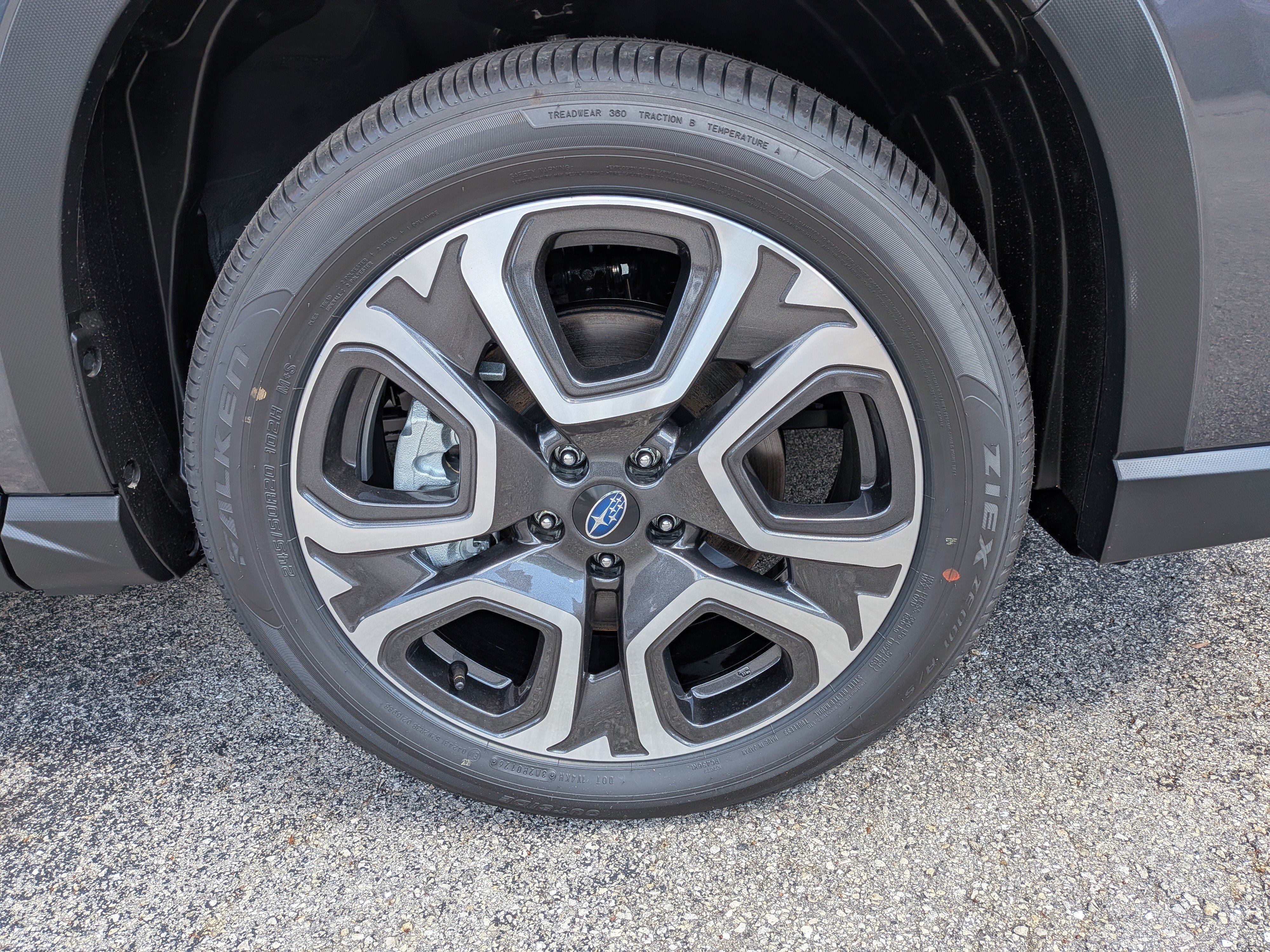 New 2026 Subaru Ascent Limited AWD/4WD image 11