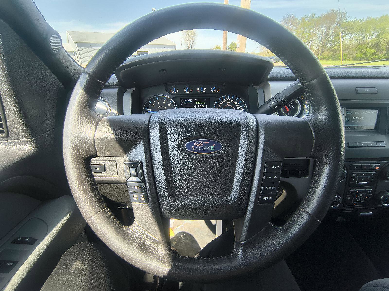 Used 2014 Ford F150 XLT w/ Equipment Group 302A Luxury AWD/4WD image 13