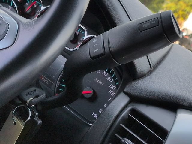 Used 2018 Chevrolet Tahoe LS w/ Enhanced Driver Alert Package RWD image 19
