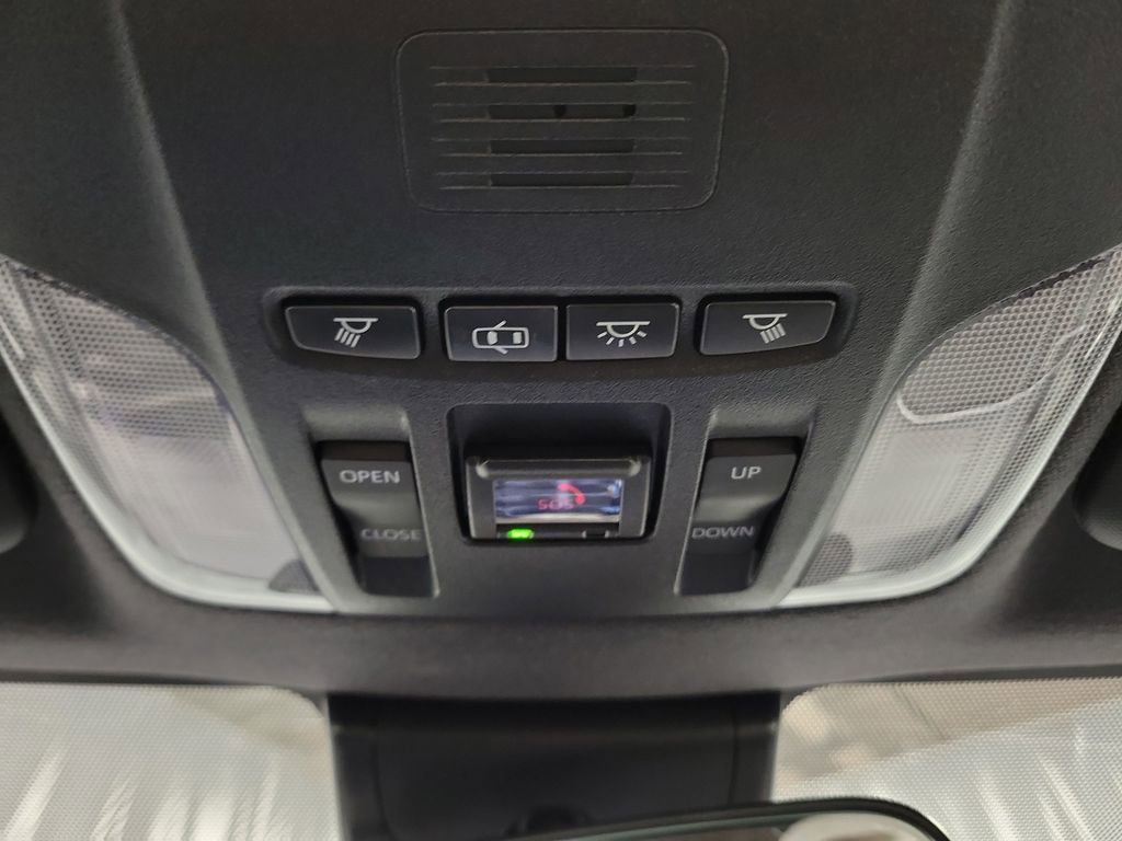 Used 2021 Toyota Corolla XSE image 21