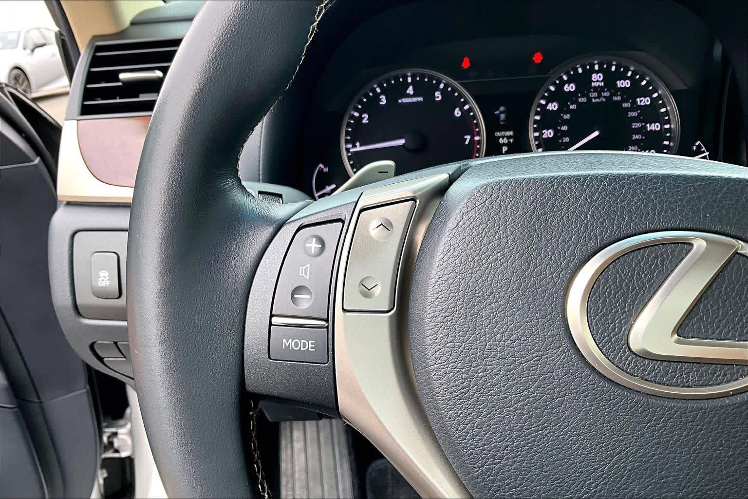 Used 2013 Lexus GS 350 w/ Premium Pkg RWD image 23