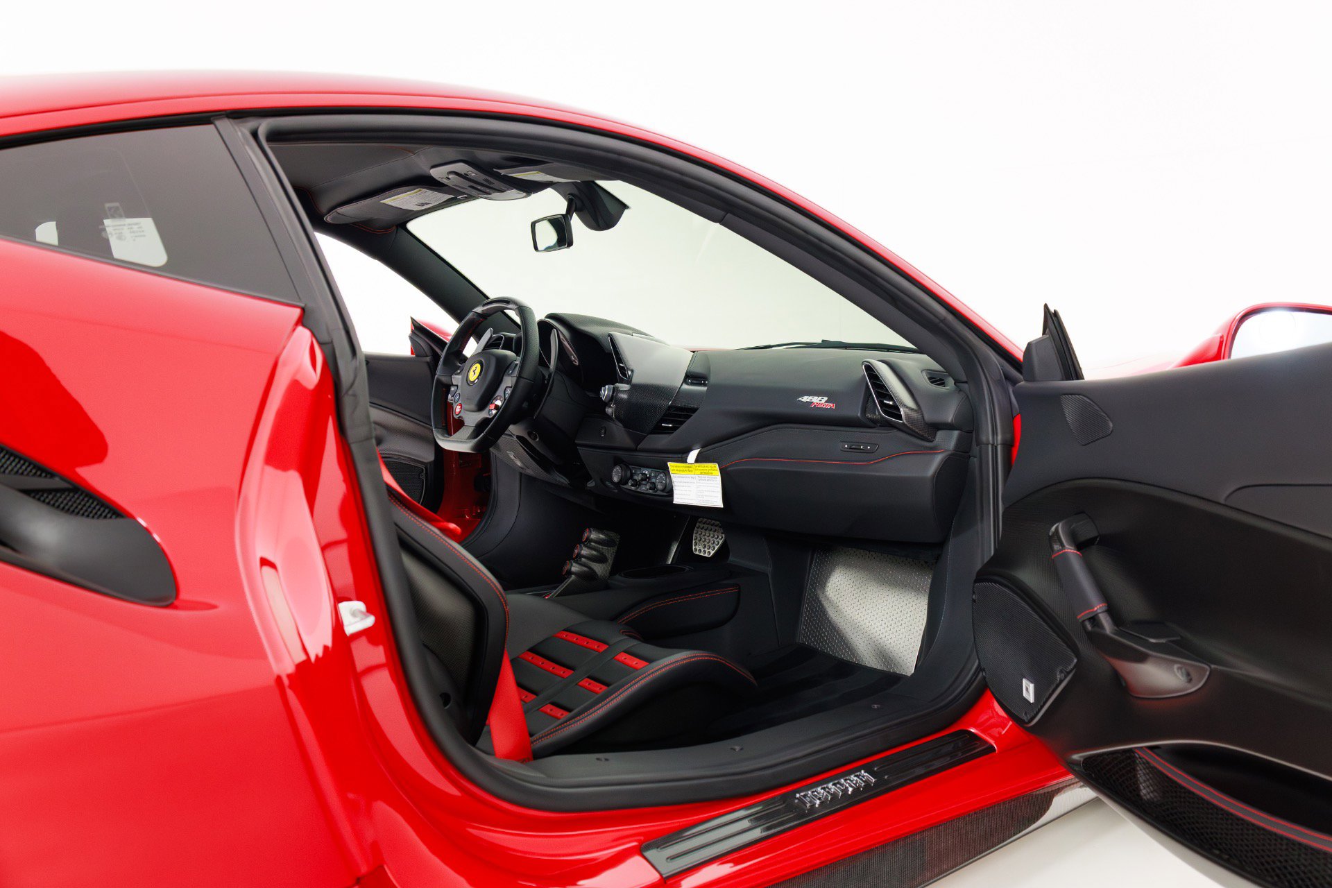 Used 2019 Ferrari 488 Pista image 31