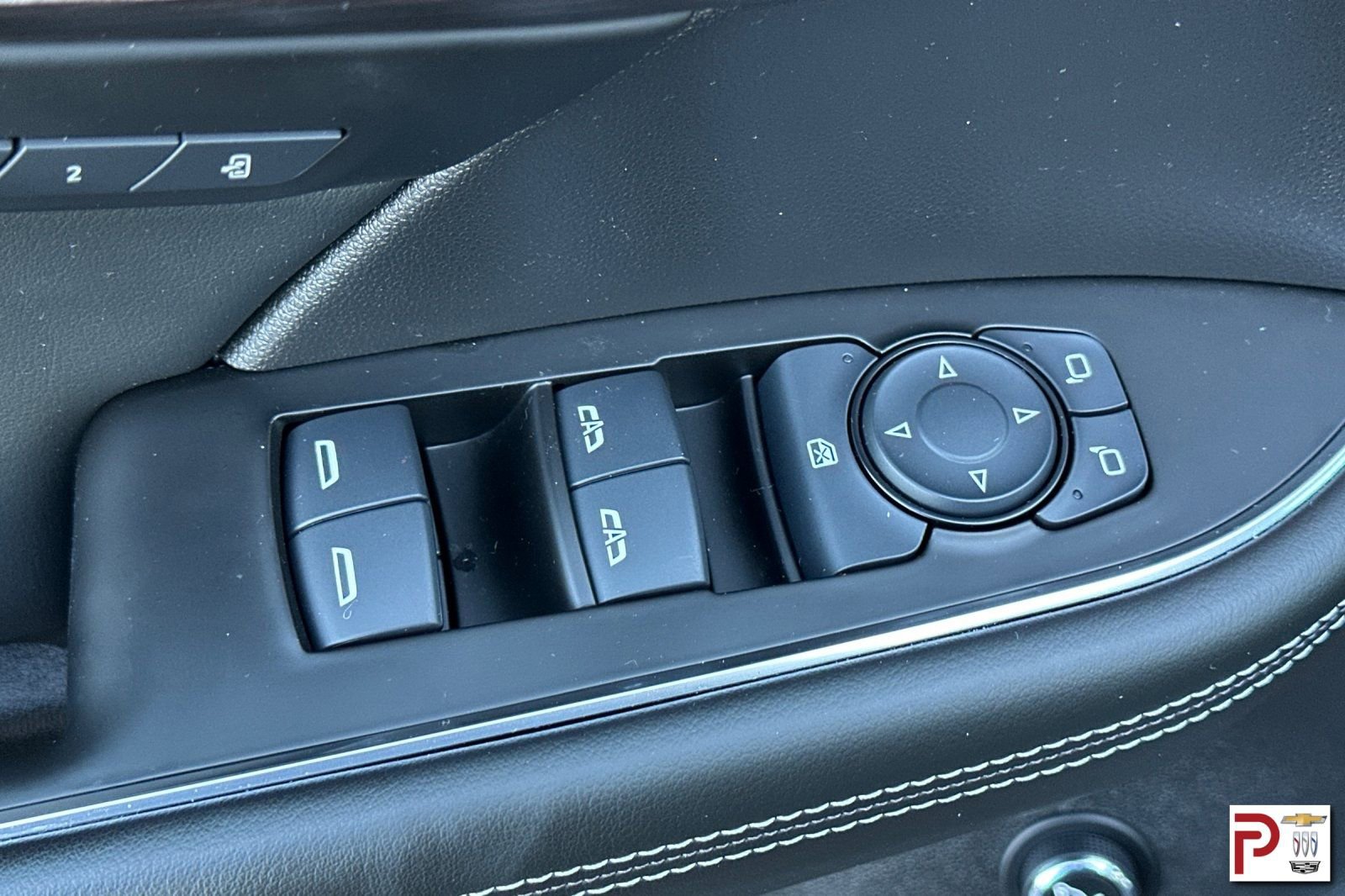 Certified 2023 Buick Envision Avenir image 12