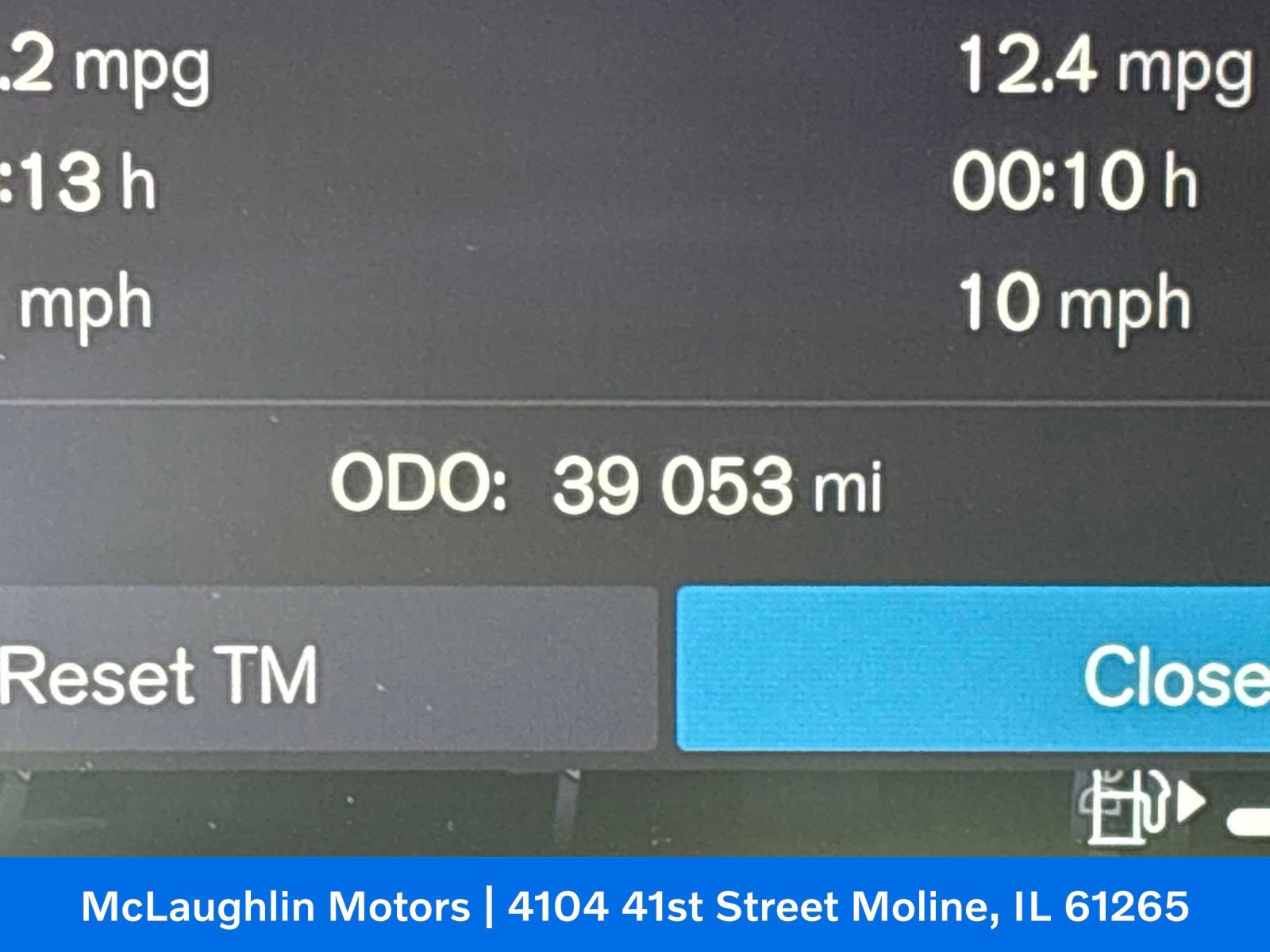 Certified 2022 Volvo XC60 B5 Inscription w/ Climate Package image 17