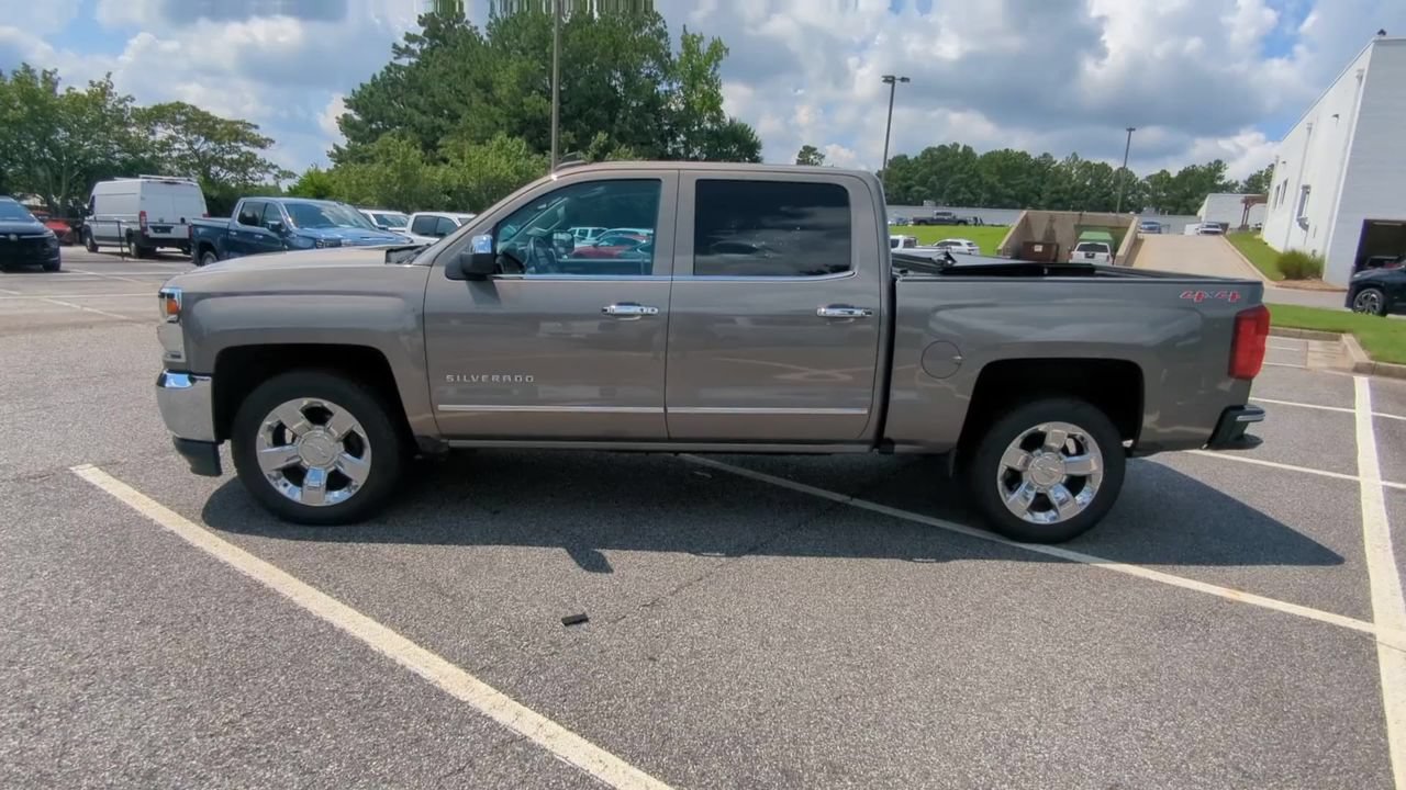 Used 2017 Chevrolet Silverado 1500 LTZ w/ Sport Package AWD/4WD image 5
