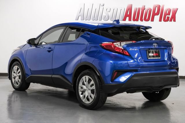 Used 2020 Toyota C-HR LE image 9