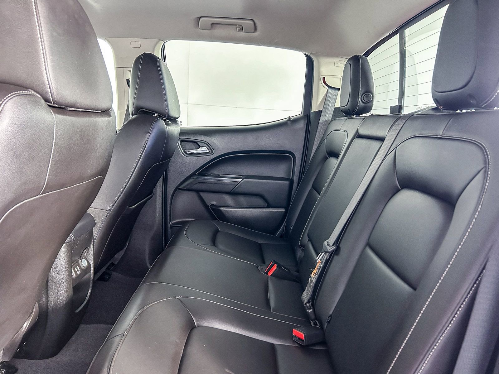 Used 2021 Chevrolet Colorado LT w/ Luxury Package image 19