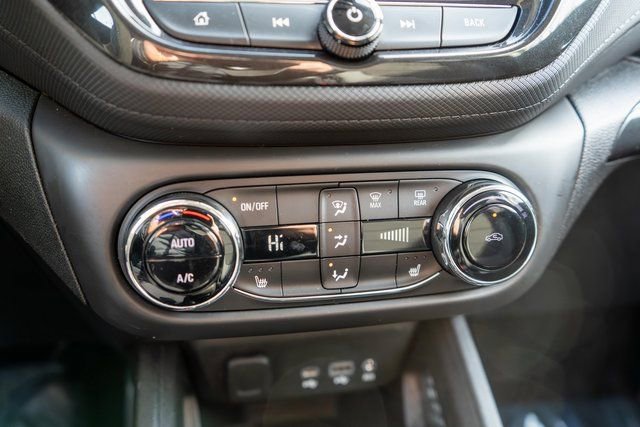 Used 2023 Chevrolet TrailBlazer LT w/ Convenience Package AWD/4WD image 29