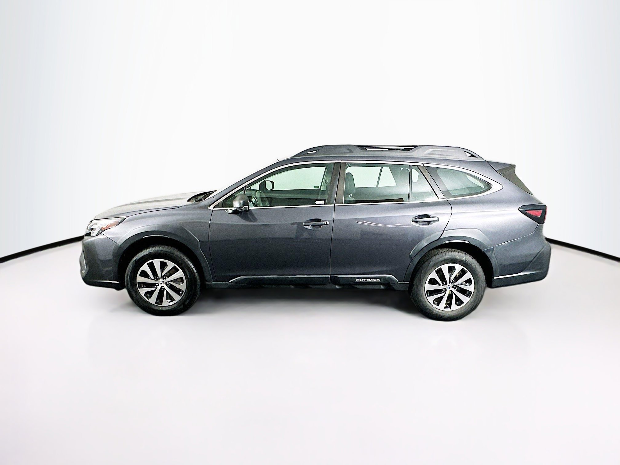 Used 2023 Subaru Outback image 4