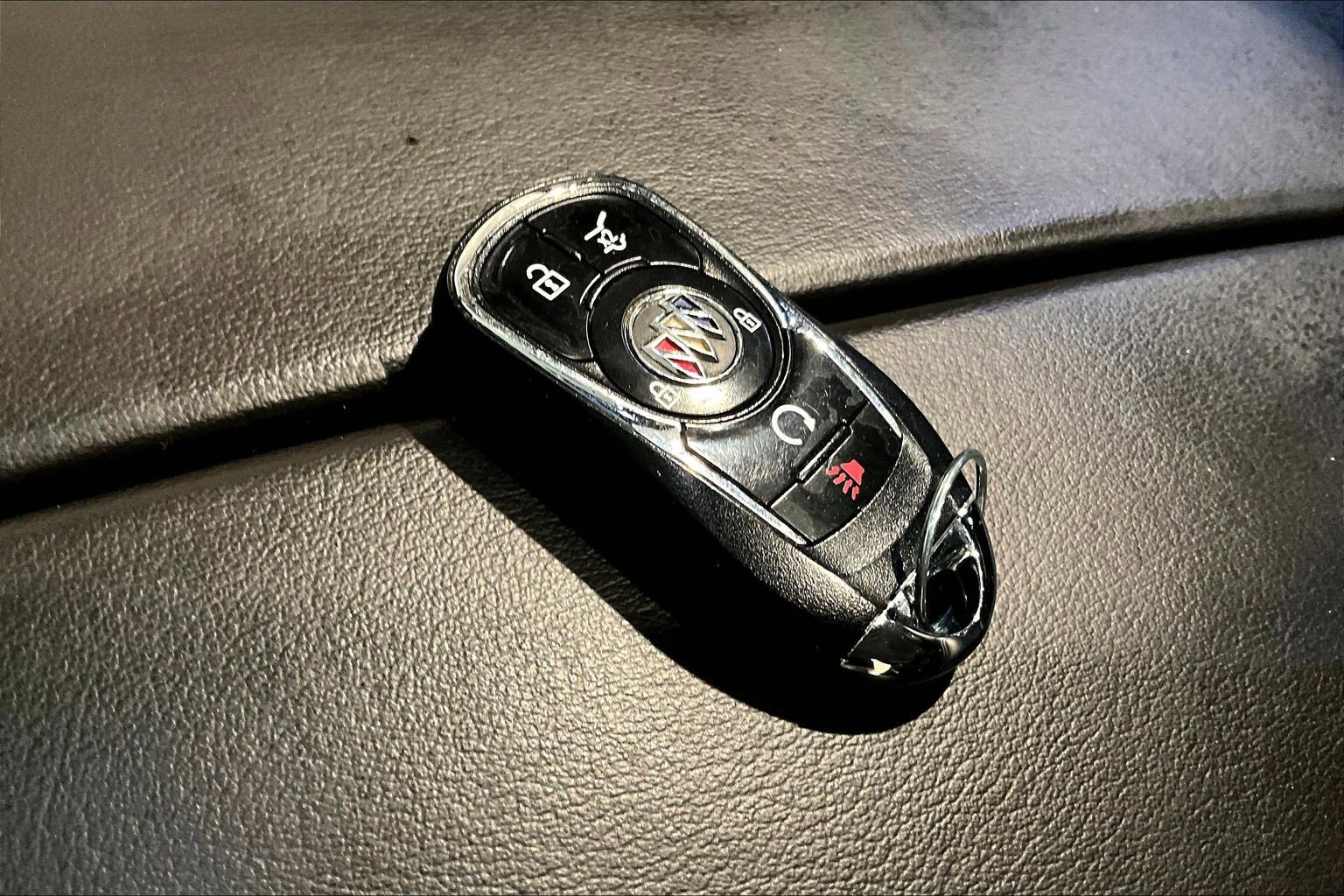 Used 2019 Buick Envision Premium AWD/4WD image 35