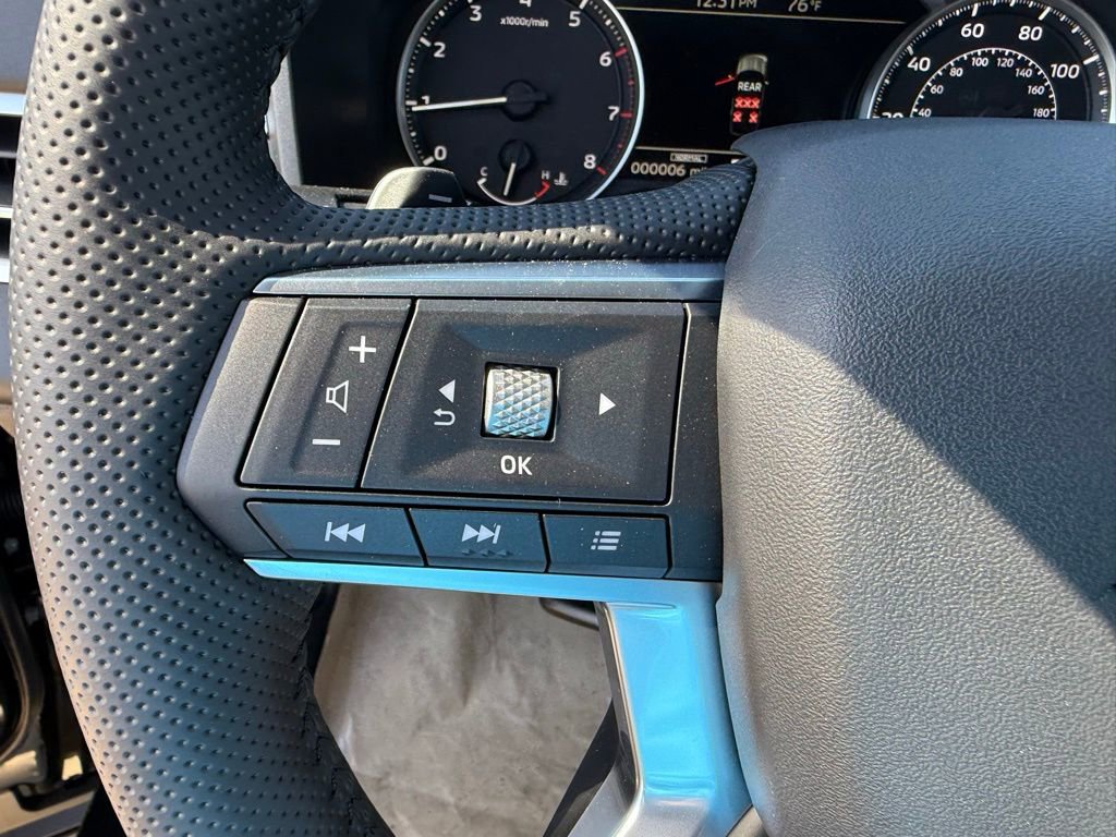 New 2026 Mitsubishi Outlander LE image 34