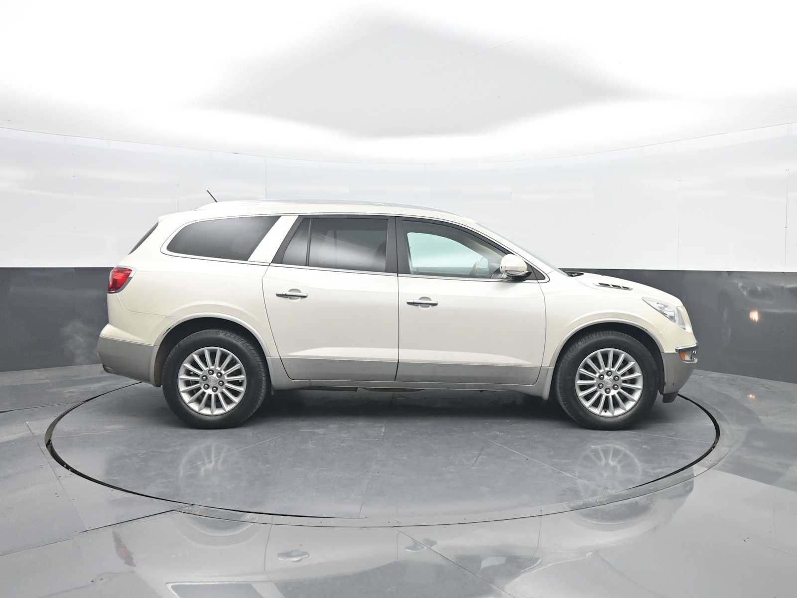 Used 2012 Buick Enclave Leather AWD/4WD image 9