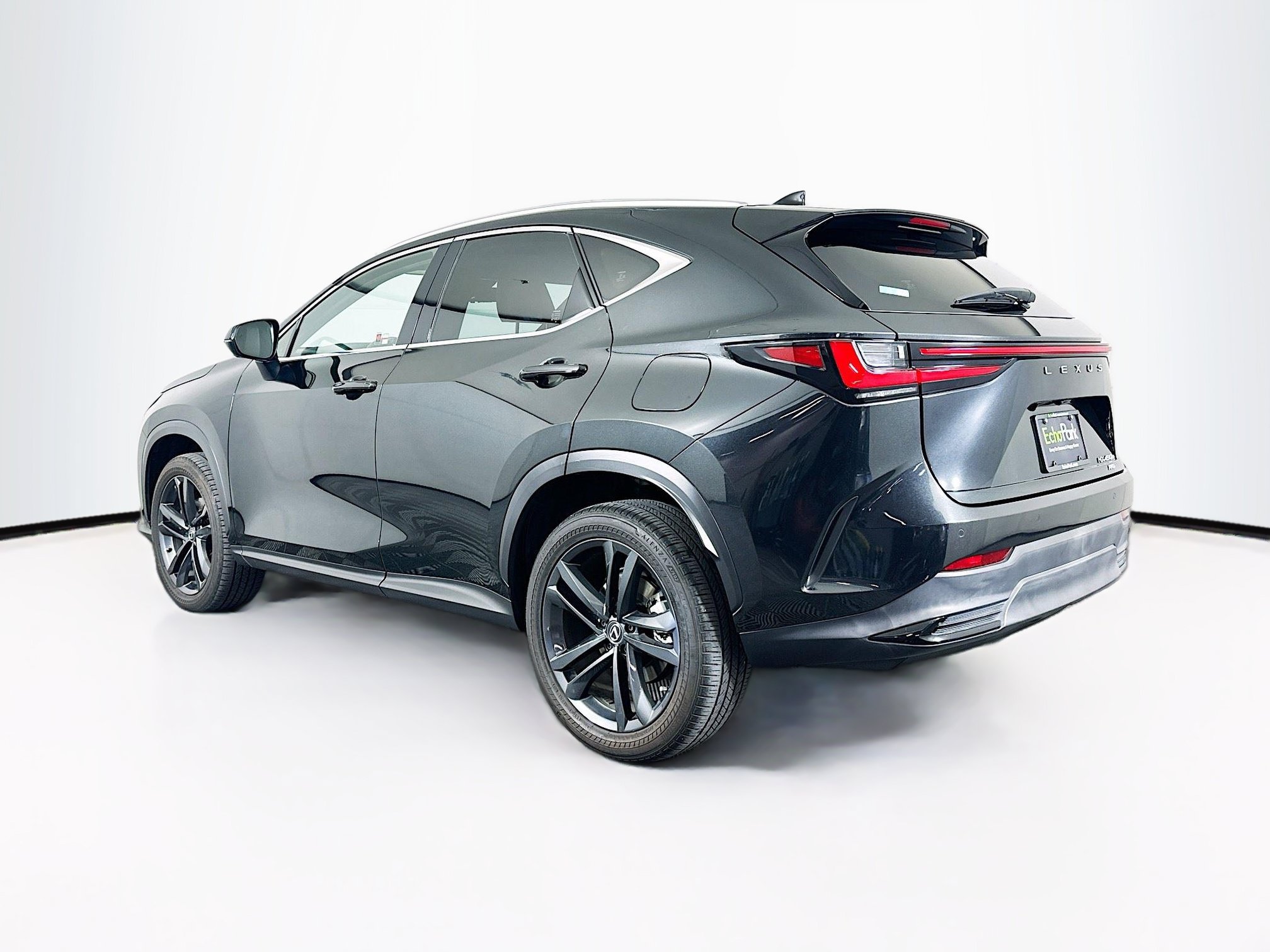 Used 2024 Lexus NX 450h+ AWD w/ Vision Package image 5